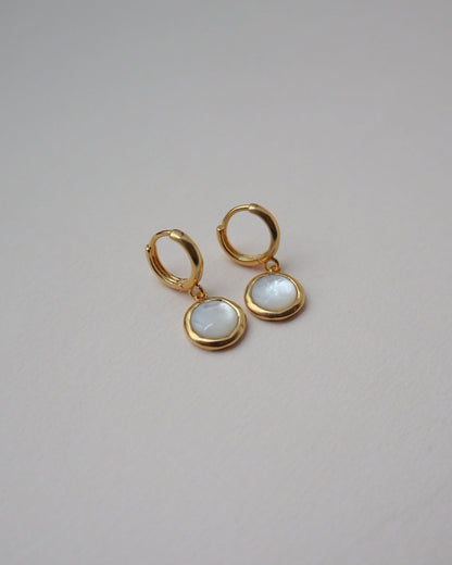 'Sigrid' Shell Huggies