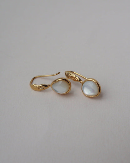 'Sigrid' Shell Drop Earrings