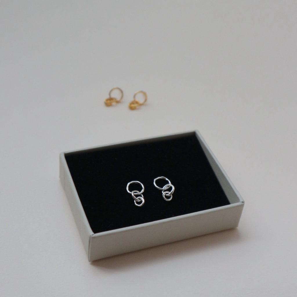 'Frieda' Interlocked Stud Earrings