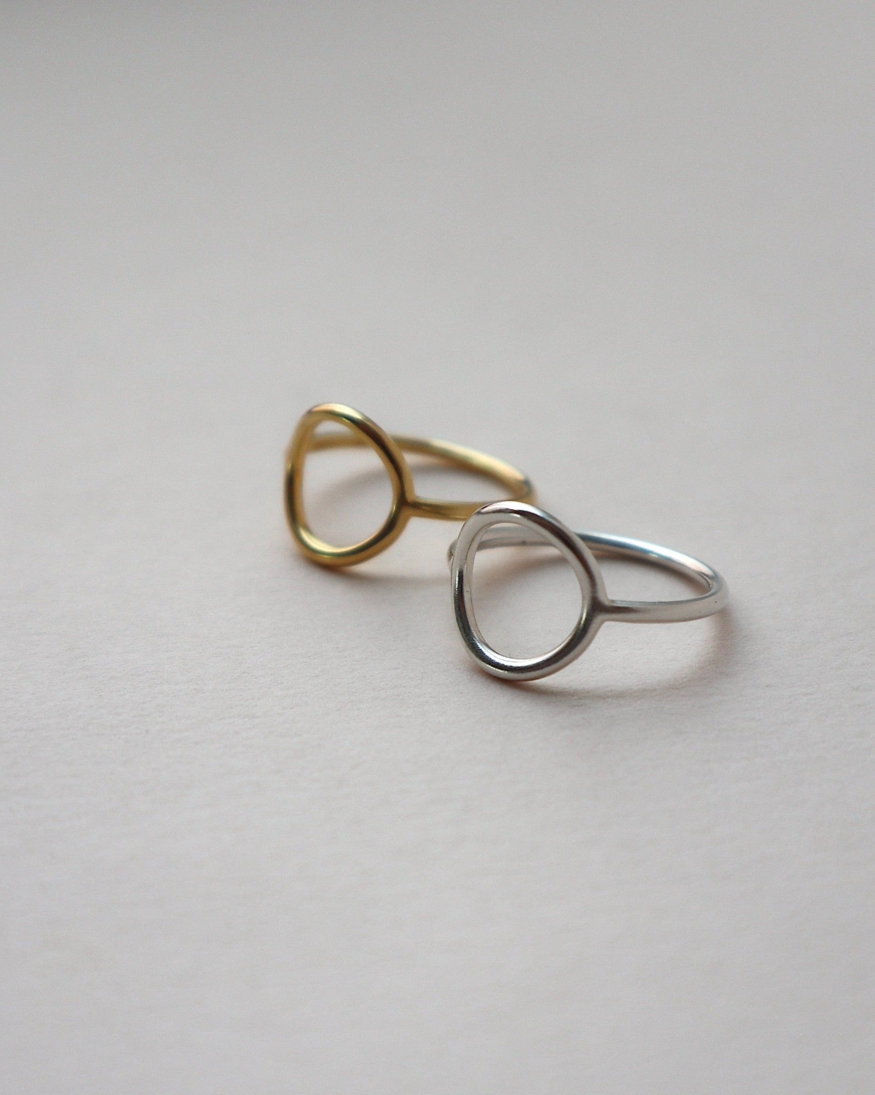 'Oda' Open Circle Ring