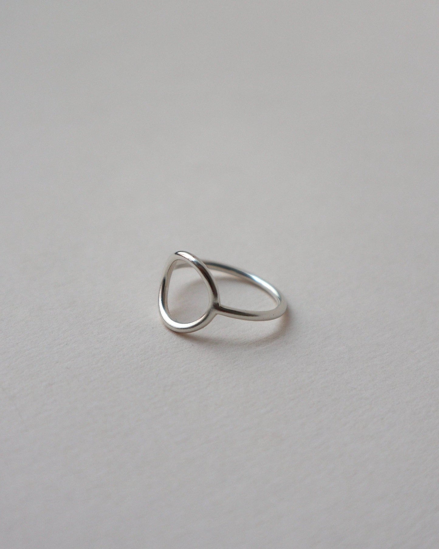 'Oda' Open Circle Ring
