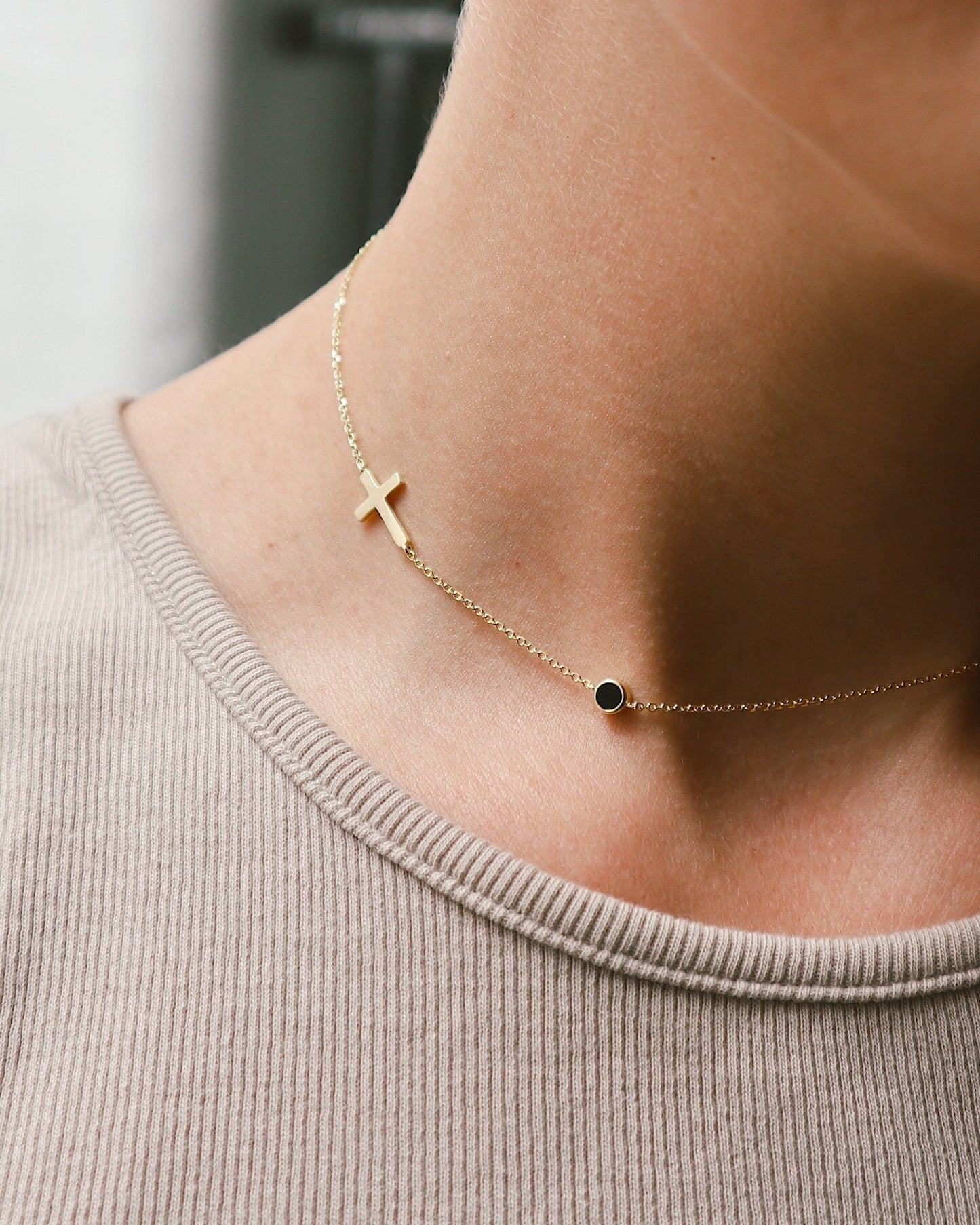Cross Mona Choker Necklace