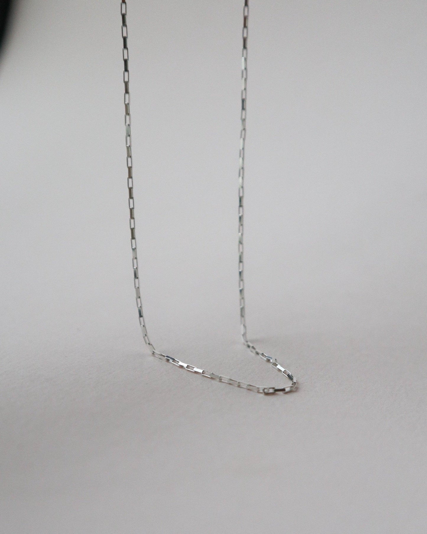 Boxy Boxy 18" Chain