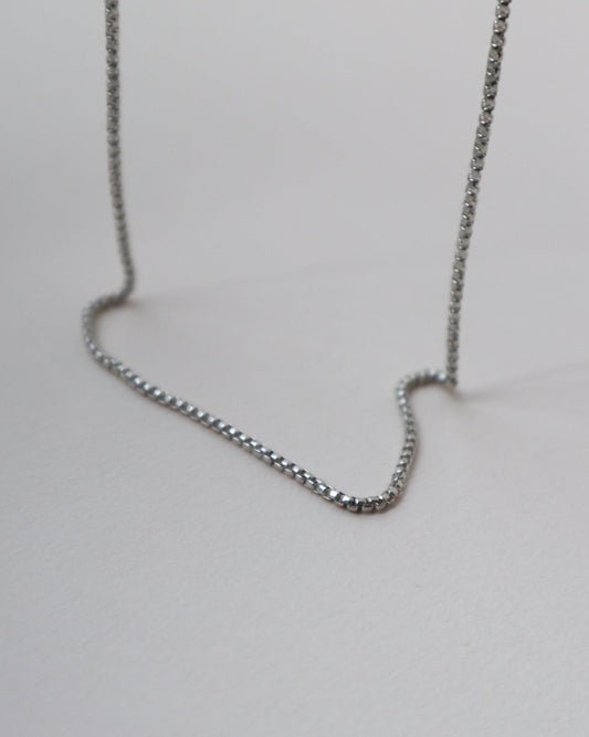 'Riley' Box Chain