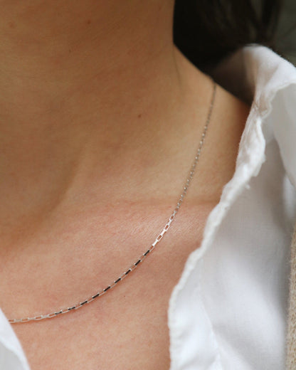 Boxy Boxy 18" Chain