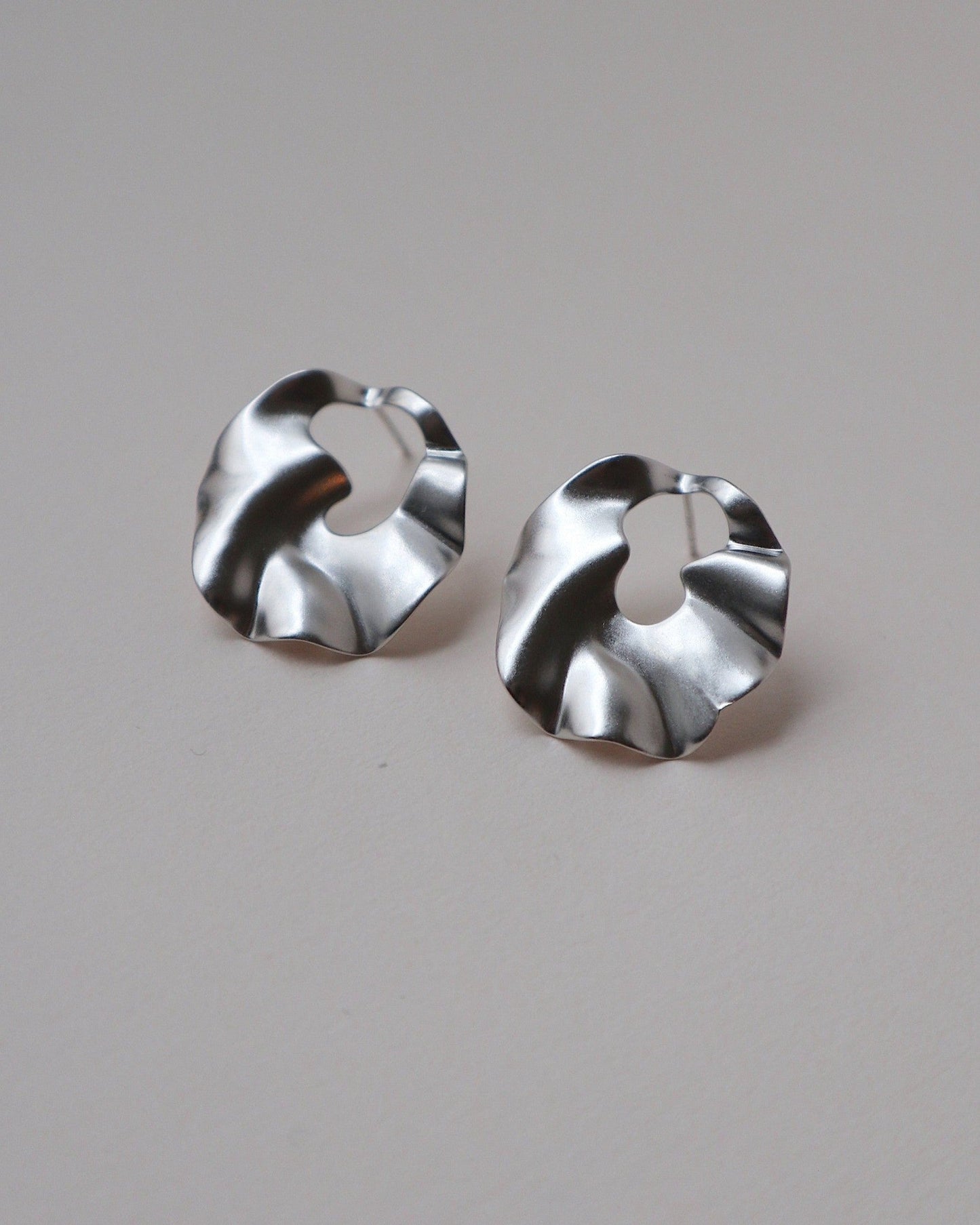 'Rainn' Sculpt Earrings