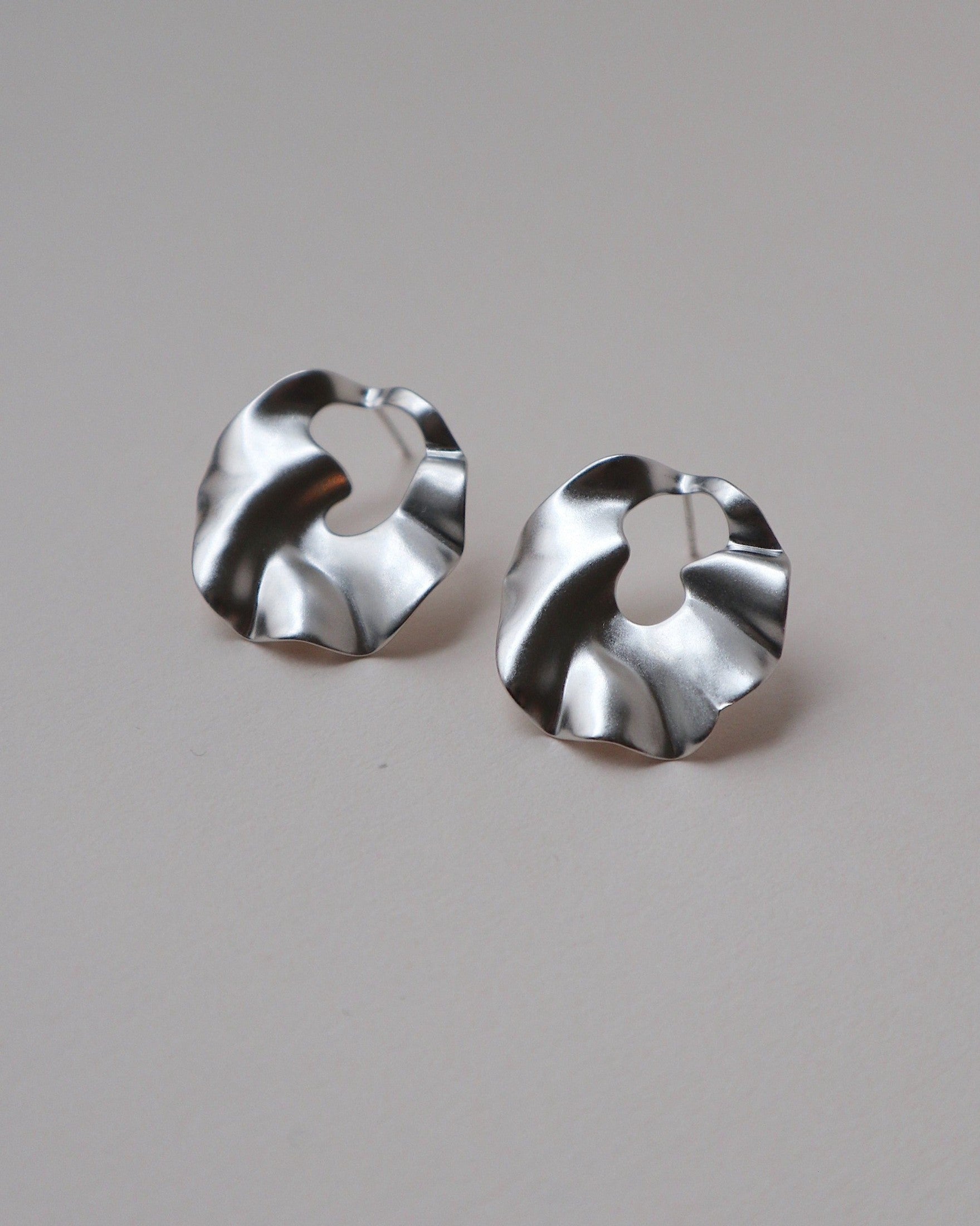 'Rainn' Sculpt Earrings