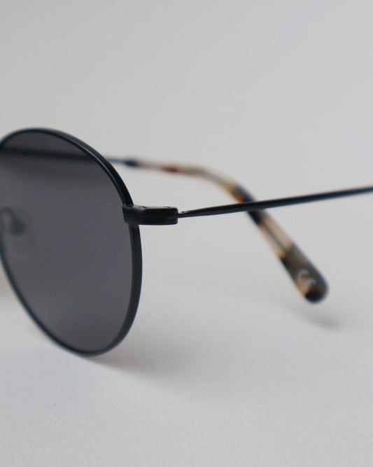 'Henri' Black Metal Sunglasses