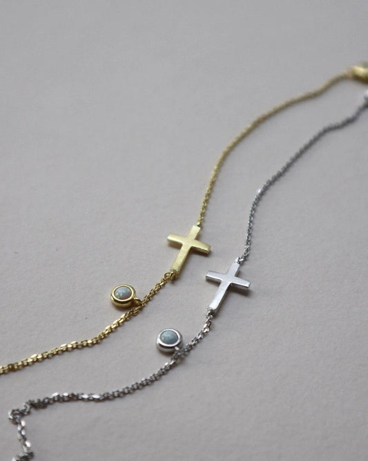 The Cross Chain Bracelet