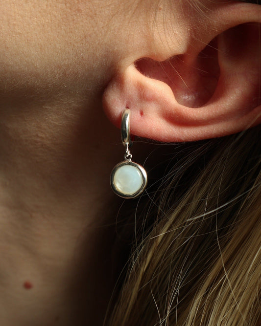 'Sigrid' Shell Huggies