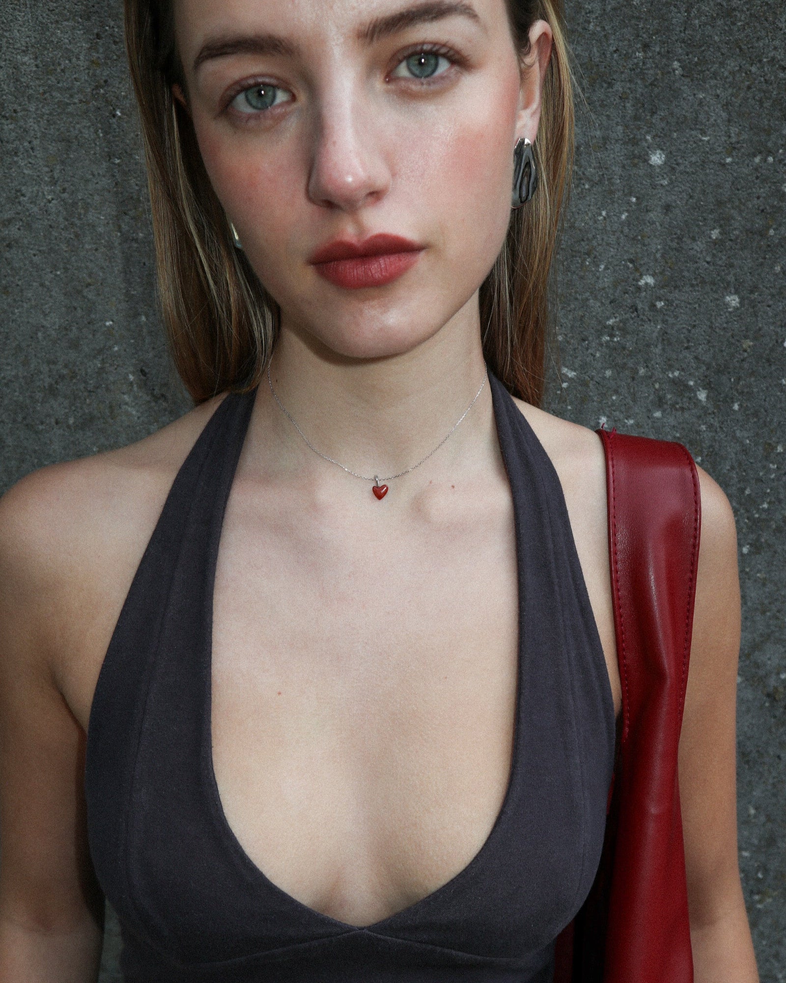 'Andie' Tiny Heart Charm Necklace - Lines & Current