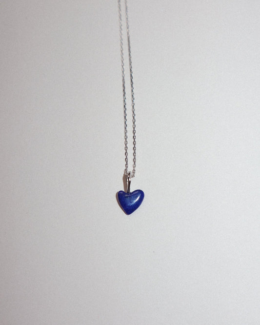 'Andie' Tiny Heart Charm Necklace - Lines & Current