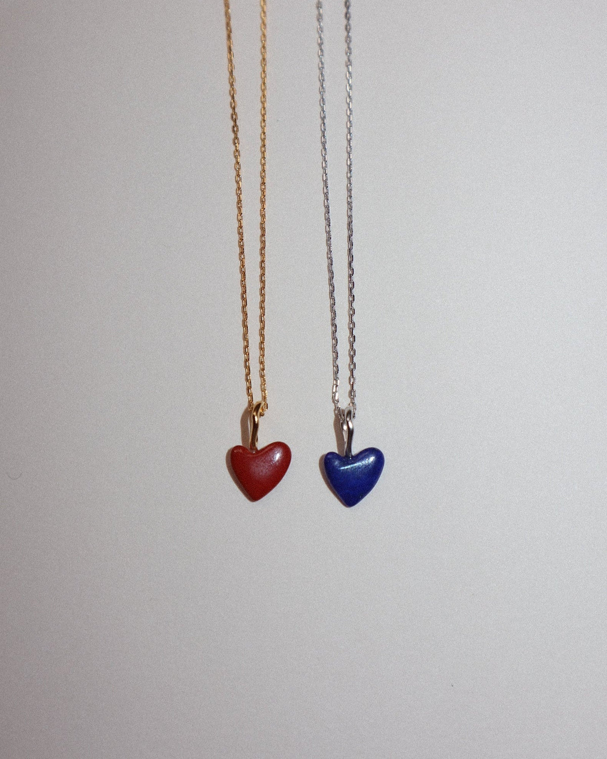 'Andie' Tiny Heart Charm Necklace - Lines & Current