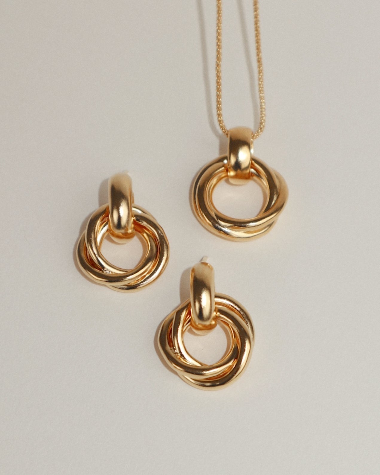 'Eliason' Interlocked Knot Necklace