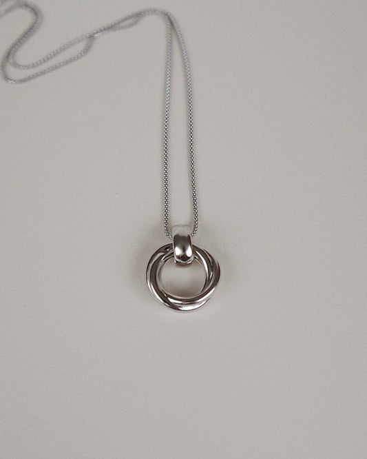 'Eliason' Interlocked Knot Necklace