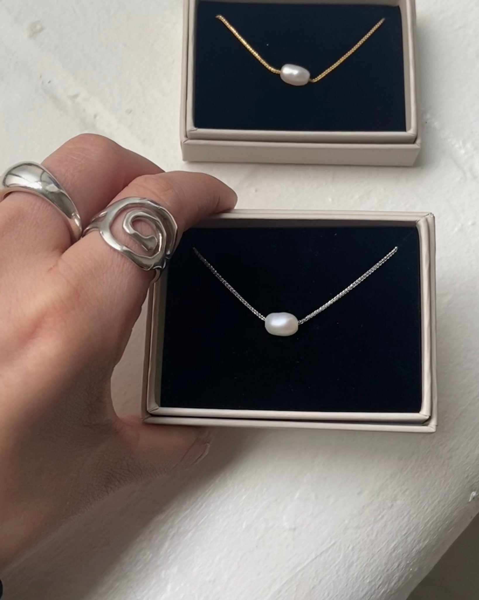 'Emelia' Pearl Chain Necklace