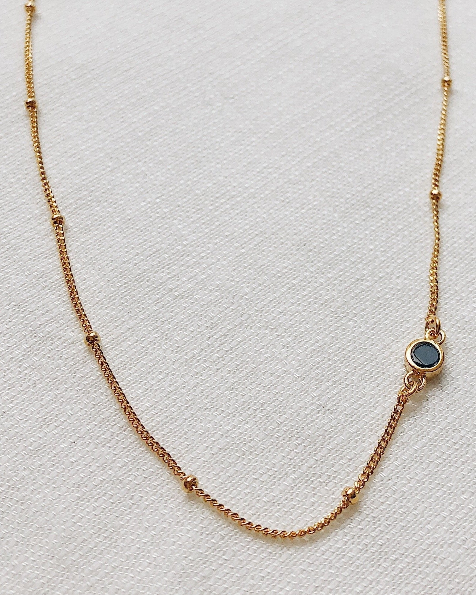 The Mona Choker Necklace