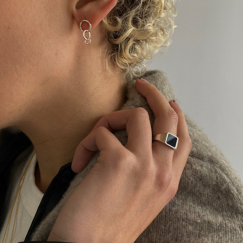 'Frieda' Interlocked Stud Earrings