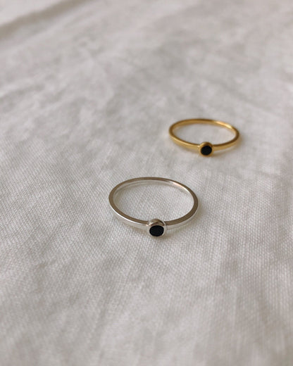 'Mona' Ring with Small Black Stone