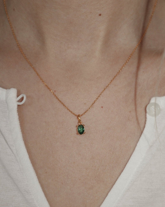 'Kate' Green Oval Necklace