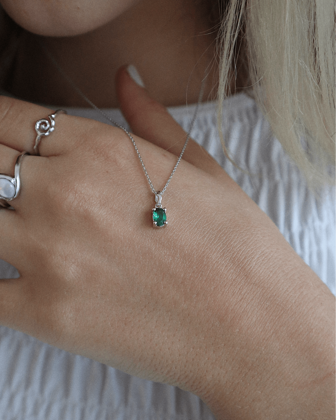 'Kate' Green Oval Necklace