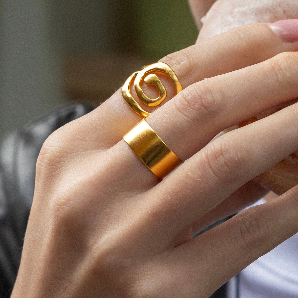 'Nova' Thick Cuff Ring - Lines & Current