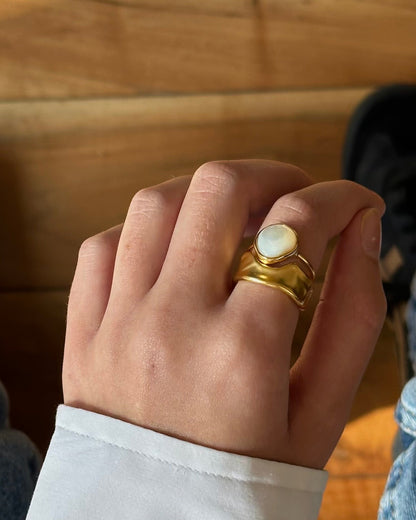 'Sigrid' Shell Ring