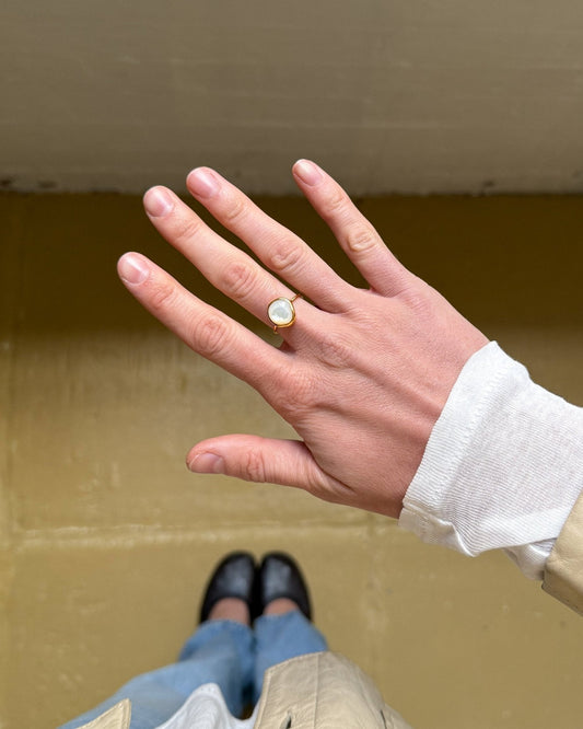 'Sigrid' Shell Ring - LINES AND CURRENT