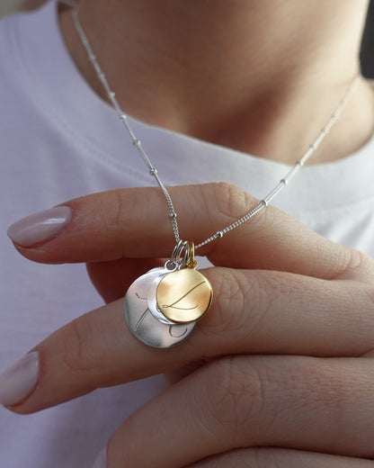 White 'Dreamer' Pendant Engraved Necklace