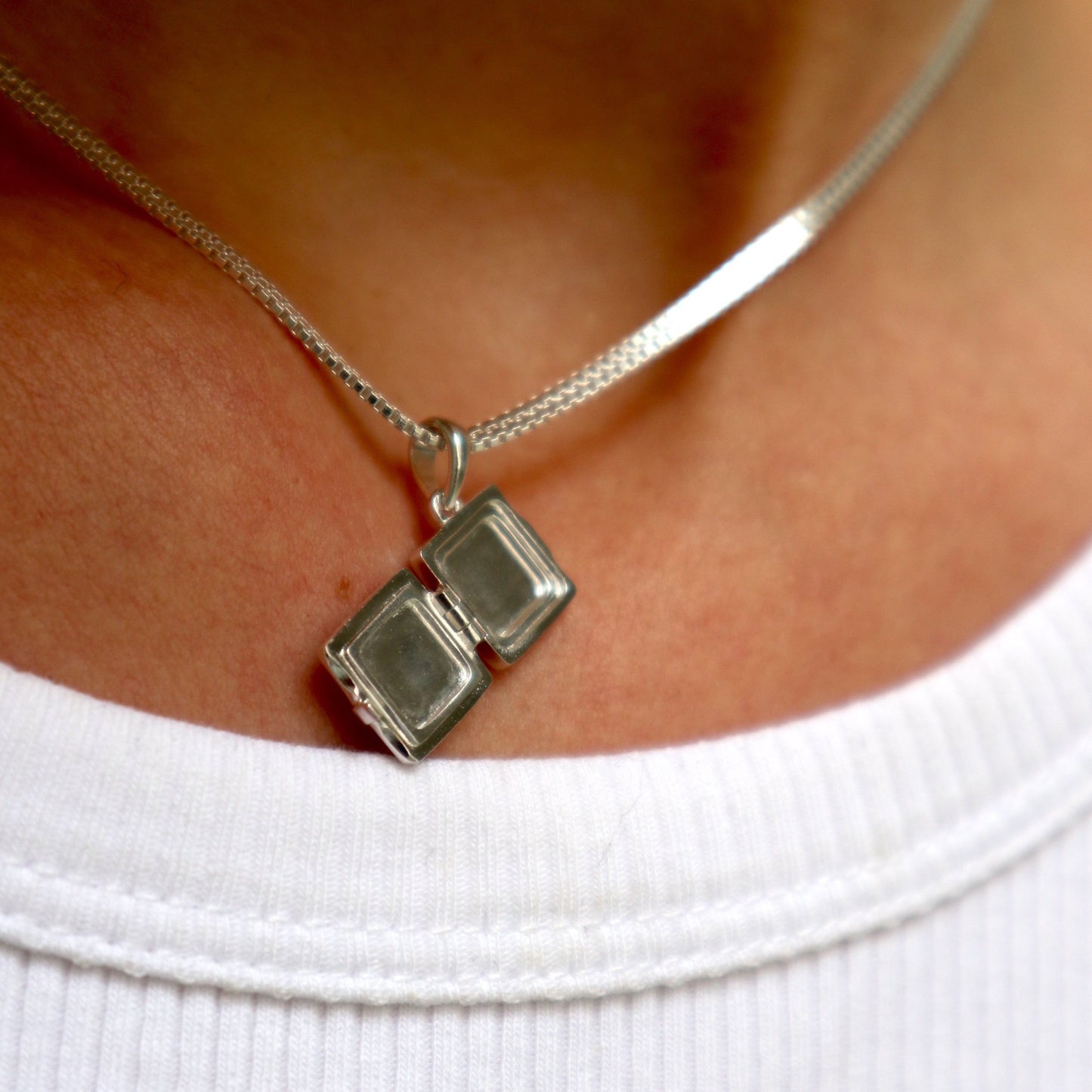 Mini 'Saoirse' Shell Locket